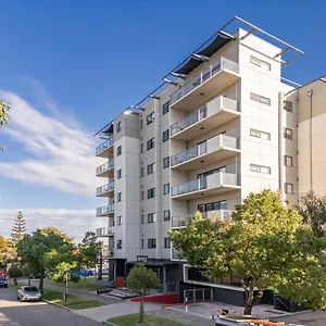 **** Aparthotel Quest On Rheola Australia