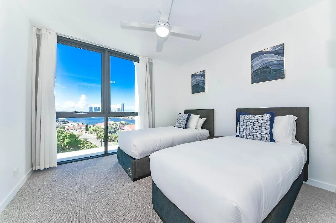 Lotus Resort Gold Coast Hotel apartamentowy