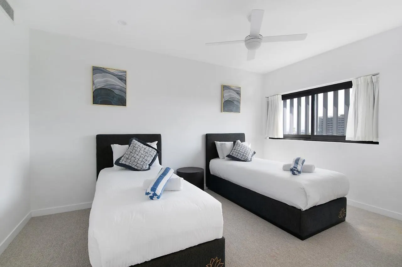 Lotus Resort Gold Coast Hotel apartamentowy