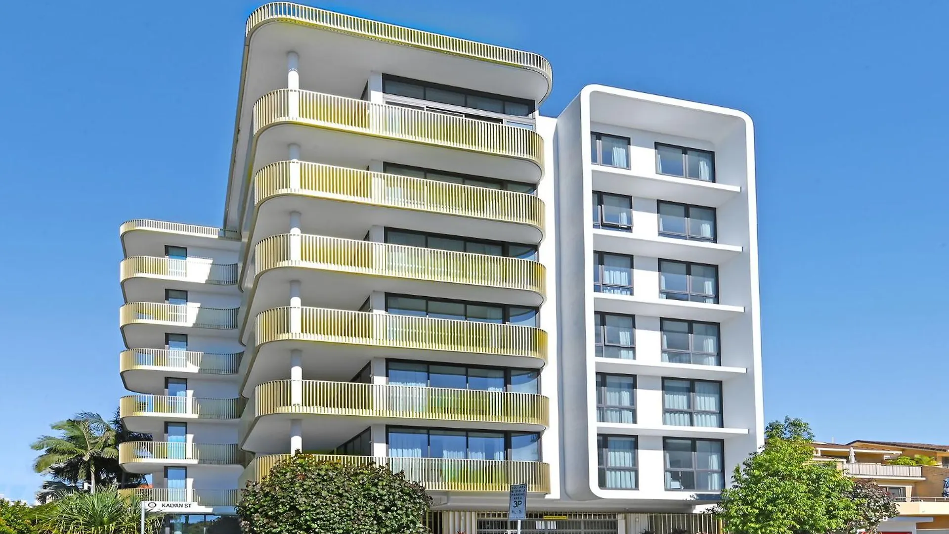 Lotus Resort Gold Coast Hotel apartamentowy